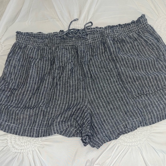 Women plus short casual pants black and blue 3XL set of 3 - Picture 1 of 9